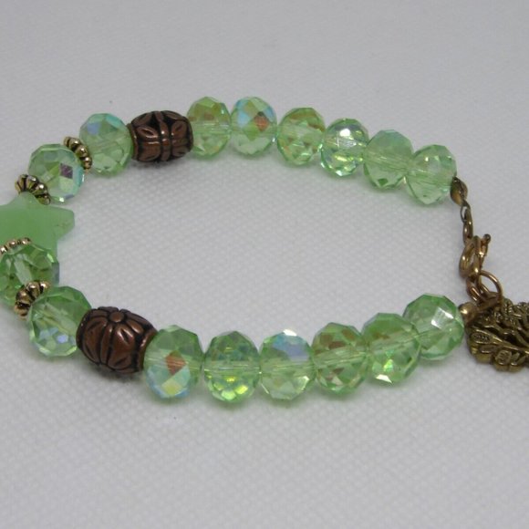 Handmade Elegant Green Glass Beads Bracelet and Charm with Vintage Metal Look 8" - Picture 2 of 10